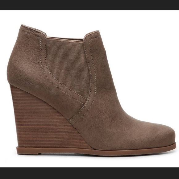 Audrey Brooke Cindy Wedge Brown Chelsea Boots 7.5 leather classic Academia chic - Picture 16 of 16